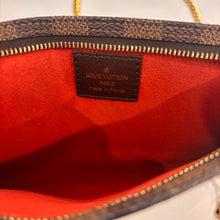 Load image into Gallery viewer, Authentic Louis Vuitton crossbody pochette