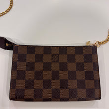 Load image into Gallery viewer, Authentic Louis Vuitton crossbody pochette