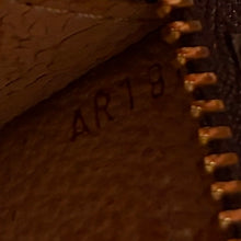 Load image into Gallery viewer, Authentic Louis Vuitton crossbody pochette