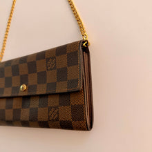 Load image into Gallery viewer, Authentic Louis Vuitton crossbody wallet