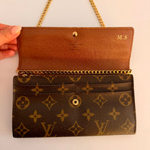 Load image into Gallery viewer, Authentic Louis Vuitton crossbody wallet