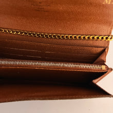 Load image into Gallery viewer, Authentic Louis Vuitton crossbody wallet