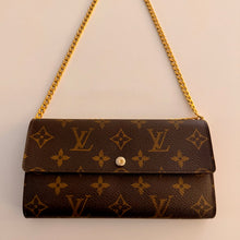 Load image into Gallery viewer, Authentic Louis Vuitton crossbody wallet