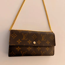 Load image into Gallery viewer, Authentic Louis Vuitton crossbody wallet