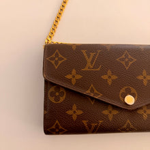 Load image into Gallery viewer, Authentic Louis Vuitton crossbody wallet