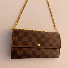 Load image into Gallery viewer, Authentic Louis Vuitton crossbody wallet