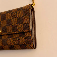 Load image into Gallery viewer, Authentic Louis Vuitton crossbody wallet