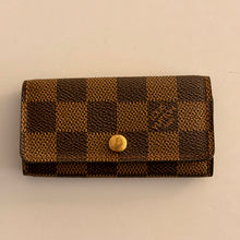 Load image into Gallery viewer, Authentic pre loved Louis Vuitton key holder