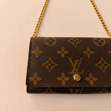 Load image into Gallery viewer, Authentic Louis Vuitton crossbody wallet