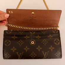 Load image into Gallery viewer, Authentic Louis Vuitton crossbody wallet