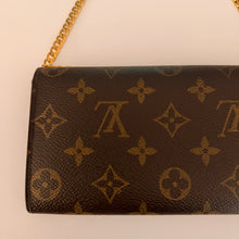 Load image into Gallery viewer, Authentic Louis Vuitton crossbody wallet