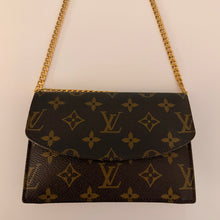 Load image into Gallery viewer, Authentic Louis Vuitton crossbody wallet