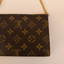 Load image into Gallery viewer, Authentic Louis Vuitton crossbody wallet