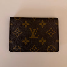 Load image into Gallery viewer, Authentic pre loved Louis Vuitton card holder