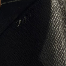 Load image into Gallery viewer, Authentic pre loved Louis Vuitton wallet