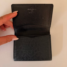 Load image into Gallery viewer, Authentic pre loved Louis Vuitton card holder
