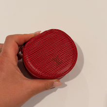Load image into Gallery viewer, Authentic pre loved Louis Vuitton leather jewelry case - smaller