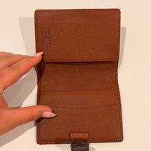 Load image into Gallery viewer, Authentic pre loved Louis Vuitton card holder