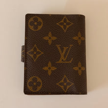 Load image into Gallery viewer, Authentic pre loved Louis Vuitton card holder