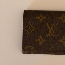Load image into Gallery viewer, Authentic pre loved Louis Vuitton card holder
