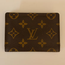 Load image into Gallery viewer, Authentic pre loved Louis Vuitton card holder