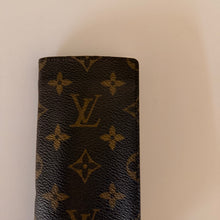 Load image into Gallery viewer, Authentic pre loved Louis Vuitton pouch or sunglass holder