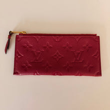 Load image into Gallery viewer, Authentic pre loved Louis Vuitton wallet
