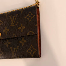 Load image into Gallery viewer, Authentic Louis Vuitton crossbody wallet