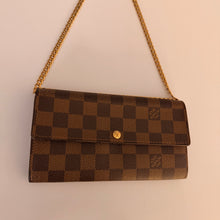 Load image into Gallery viewer, Authentic Louis Vuitton crossbody wallet