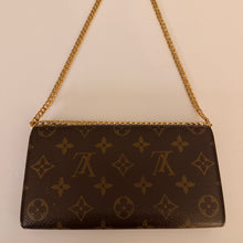 Load image into Gallery viewer, Authentic Louis Vuitton crossbody wallet