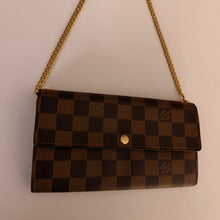 Load image into Gallery viewer, Authentic Louis Vuitton crossbody wallet