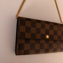 Load image into Gallery viewer, Authentic Louis Vuitton crossbody wallet