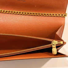 Load image into Gallery viewer, Authentic Louis Vuitton crossbody wallet