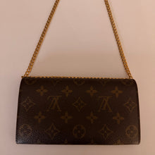 Load image into Gallery viewer, Authentic Louis Vuitton crossbody wallet