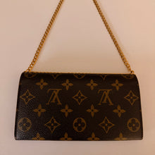 Load image into Gallery viewer, Authentic Louis Vuitton crossbody wallet