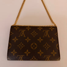 Load image into Gallery viewer, Authentic Louis Vuitton crossbody wallet