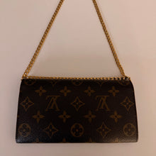 Load image into Gallery viewer, Authentic Louis Vuitton crossbody wallet