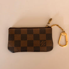 Load image into Gallery viewer, Authentic pre loved Louis Vuitton key pouch