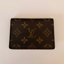 Load image into Gallery viewer, Authentic pre loved Louis Vuitton card holder