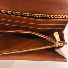 Load image into Gallery viewer, Authentic Louis Vuitton crossbody wallet
