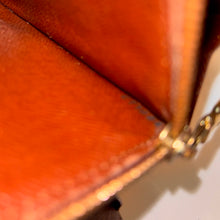 Load image into Gallery viewer, Authentic Louis Vuitton crossbody wallet
