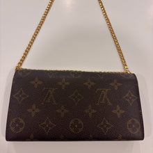 Load image into Gallery viewer, Authentic Louis Vuitton crossbody wallet
