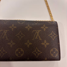 Load image into Gallery viewer, Authentic Louis Vuitton crossbody wallet
