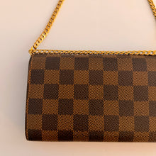 Load image into Gallery viewer, Authentic Louis Vuitton crossbody wallet
