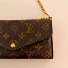 Load image into Gallery viewer, Authentic Louis Vuitton crossbody wallet
