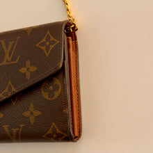 Load image into Gallery viewer, Authentic Louis Vuitton crossbody wallet
