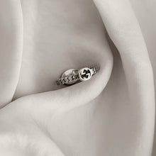 Load image into Gallery viewer, Authentic original Gucci reversible ring - unaltered - includes original box
