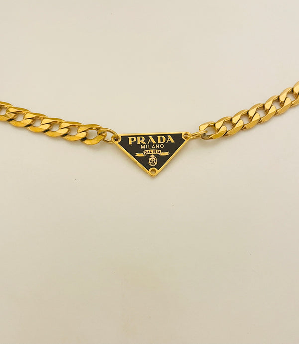 Louis Vuitton engraved key necklace – Secondlifejewels