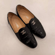 Load image into Gallery viewer, Authentic pre-loved Chanel logo loafers - size 38 - fits like 6.5/ 7
