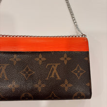 Load image into Gallery viewer, Authentic Louis Vuitton wallet with crossbody chain
